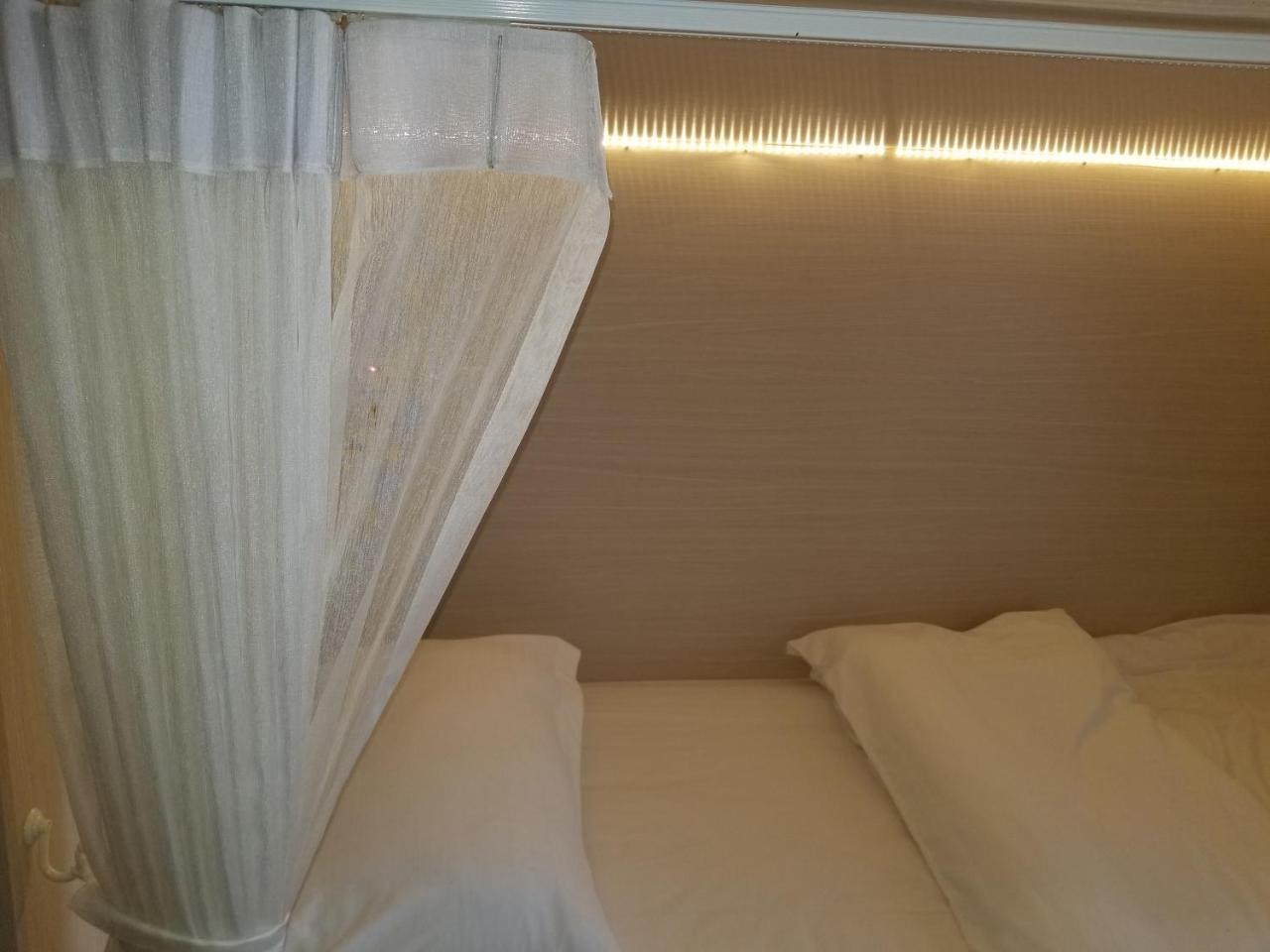 Auberge de jeunesse Bed To Bangkok Extérieur photo