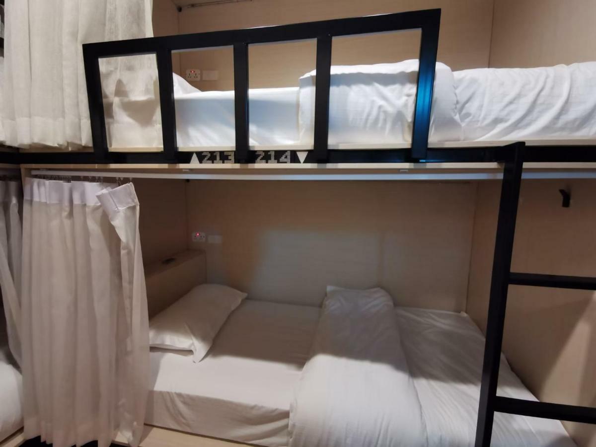 Auberge de jeunesse Bed To Bangkok Extérieur photo